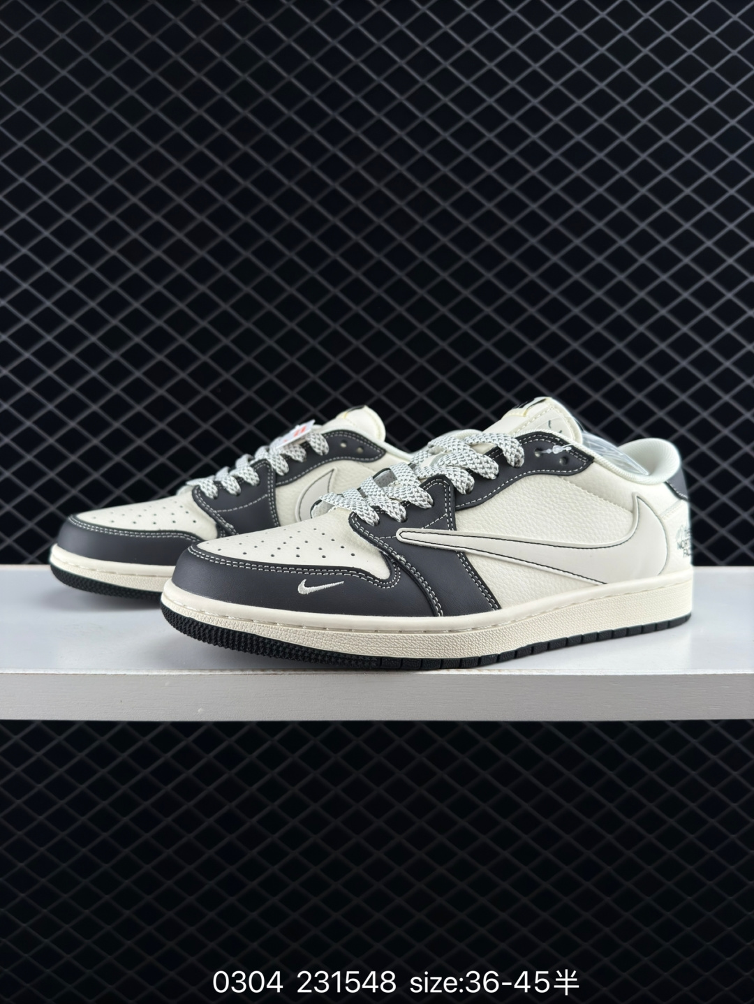 Travis Scott x Air Jordan 1 ” Reverse Mocha “